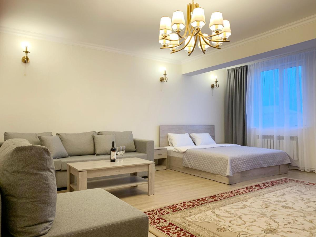 Brand New Comfortable Apartments In Sevan City Esterno foto